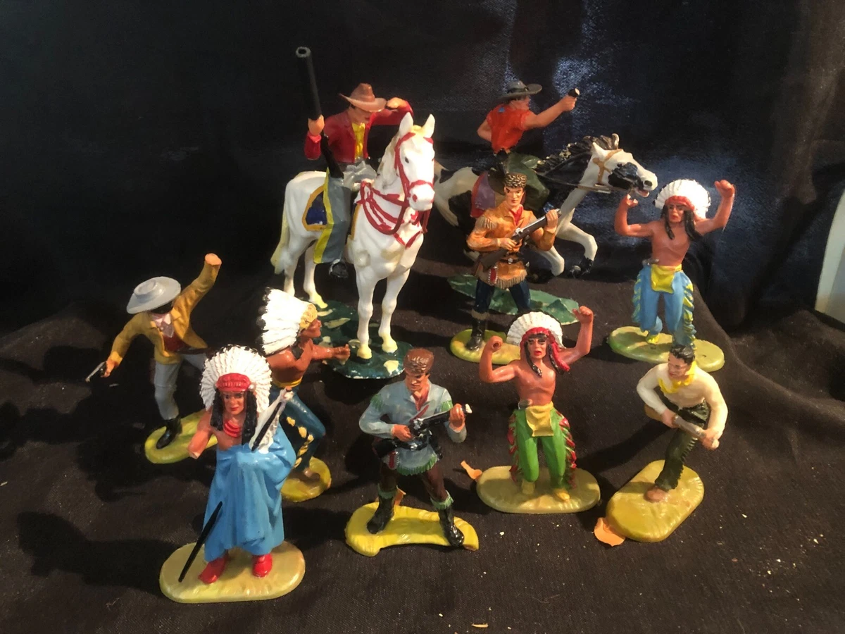 Lot De Figurines Cowboys Et Indiens - Timpo, Britains, Elastolin, Piétons Et Cavaliers, Collection