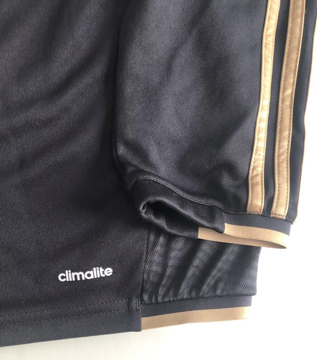 Gently Owned Adidas Juventus 15/16 Black Gold Champions Gently Owned Adidas Juventus 15/16 Black Gold Champions