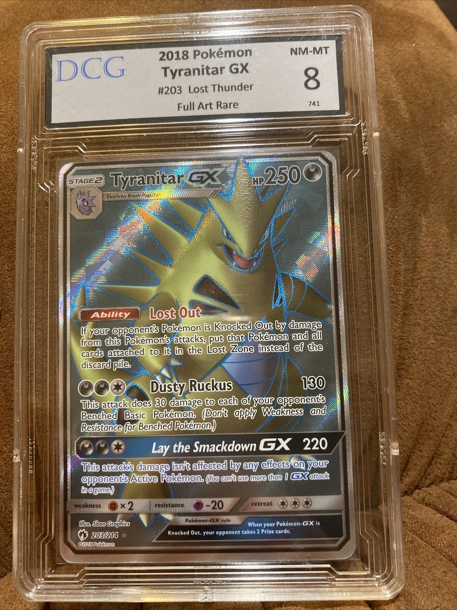 Pokemon DCG grade 8 TYRANITAR GX 203/214 Full Art - 2018 S&M Lost