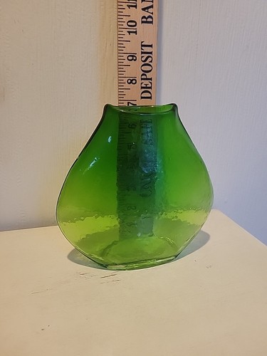 Florero vintage soplado a mano verde esmeralda arte con estuche de vidrio pulido Pontil - Imagen 6 de 7
