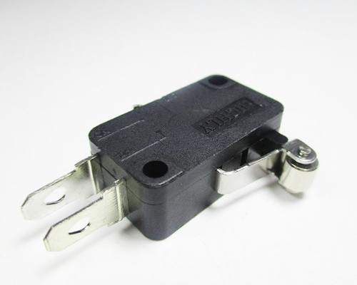 QTY:10 New For VS10N051C2 10A 125 / 250VAC Micro Switch - Picture 3 of 4