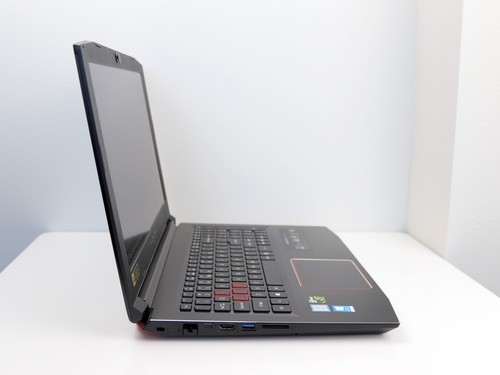 Acer Gaming Laptop i7-7700HQ, 16GB DDR4, 512GB SSD + 1TB HDD 6GB NVIDIA GTX 1060 - Picture 4 of 7