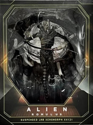 ALIEN Romulus Big Chap Xenomorph Suspended Lab Deluxe Action Figure NECA Live