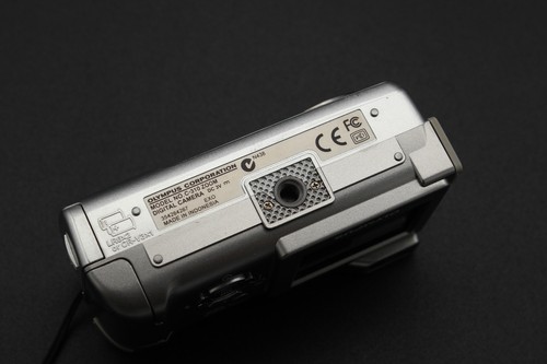 Olympus Digital Camera Camedia C-310 Zoom 3.2MP Silver Tested - Picture 5 of 5
