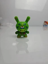 DUNNY SERIES  5 Sneaky Raccoon (Anna Mullin) FLORA 2/25 KIDROBOT 