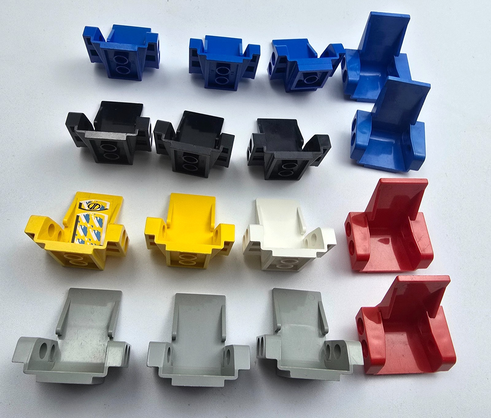 Lego Technic Sitz Stuhl Konvolut X16 2717 Teile mehrfarbige Fahrzeuge