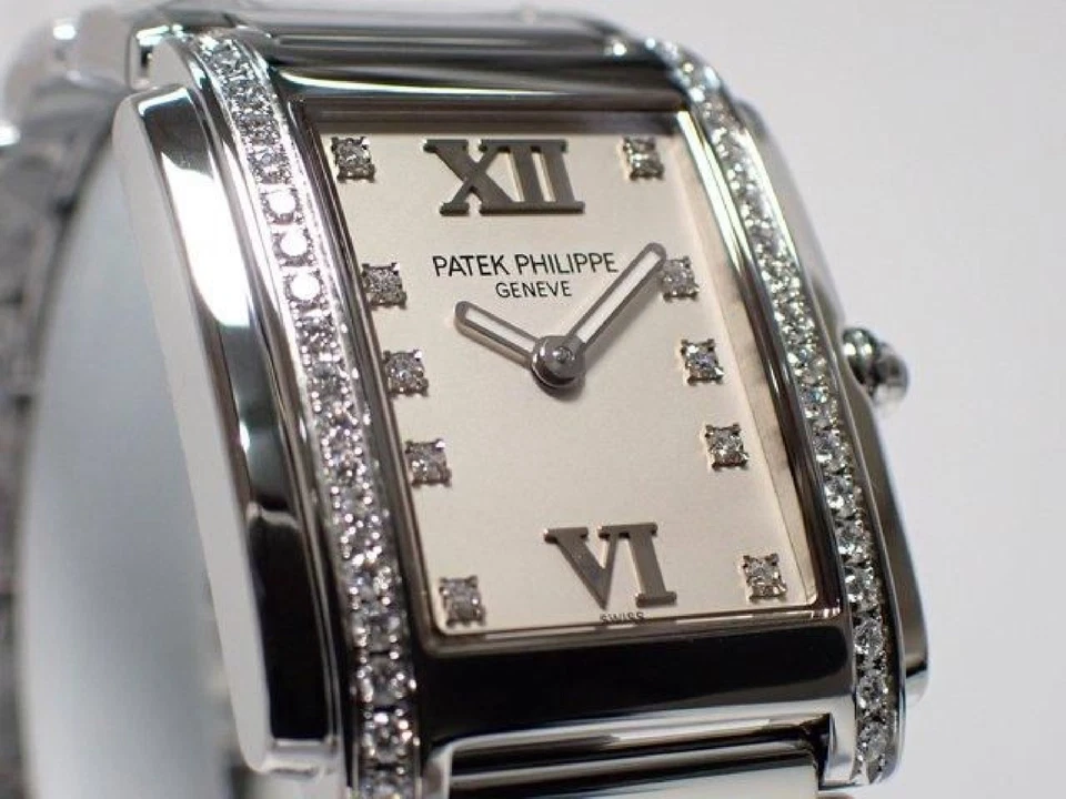 PATEK PHILIPPE Patekphilippe Veinticuatro Mujer Cuarzo Artículos Genuinos '20 Mujer4 Foto 2 de 4