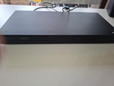 LG UBK90 UHD Blu-ray Player - Schwarz #111