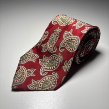 Burberrys of London Red Paisley 100 Silk Hand Sewn Necktie Vintage USA Luxury