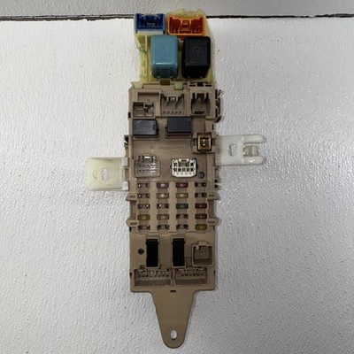 2001 Lexus GS300 MULTIPLEX BODY MODULE FUSE RELAY BOX OEM Used UNTESTED