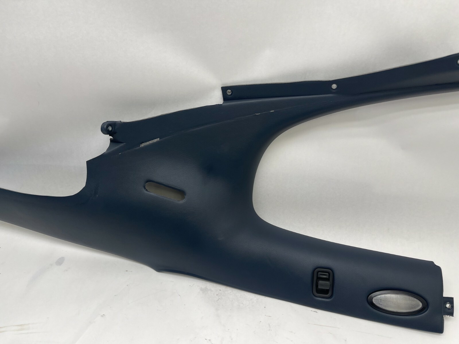 2005-2007 MASERATI COUPE GT REAR PASSENGER SIDE C PILLAR COVER PANEL TRIM OEM