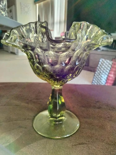 VTG Fenton Art Glass Colonial Green Thumbprint  Pedestal Compote Ruffled/Crimped