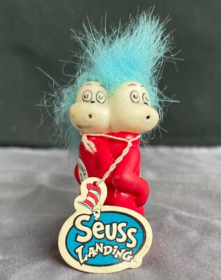 THING ONE THING TWO Figurine DR SEUSS LANDING Cat In The Hat
