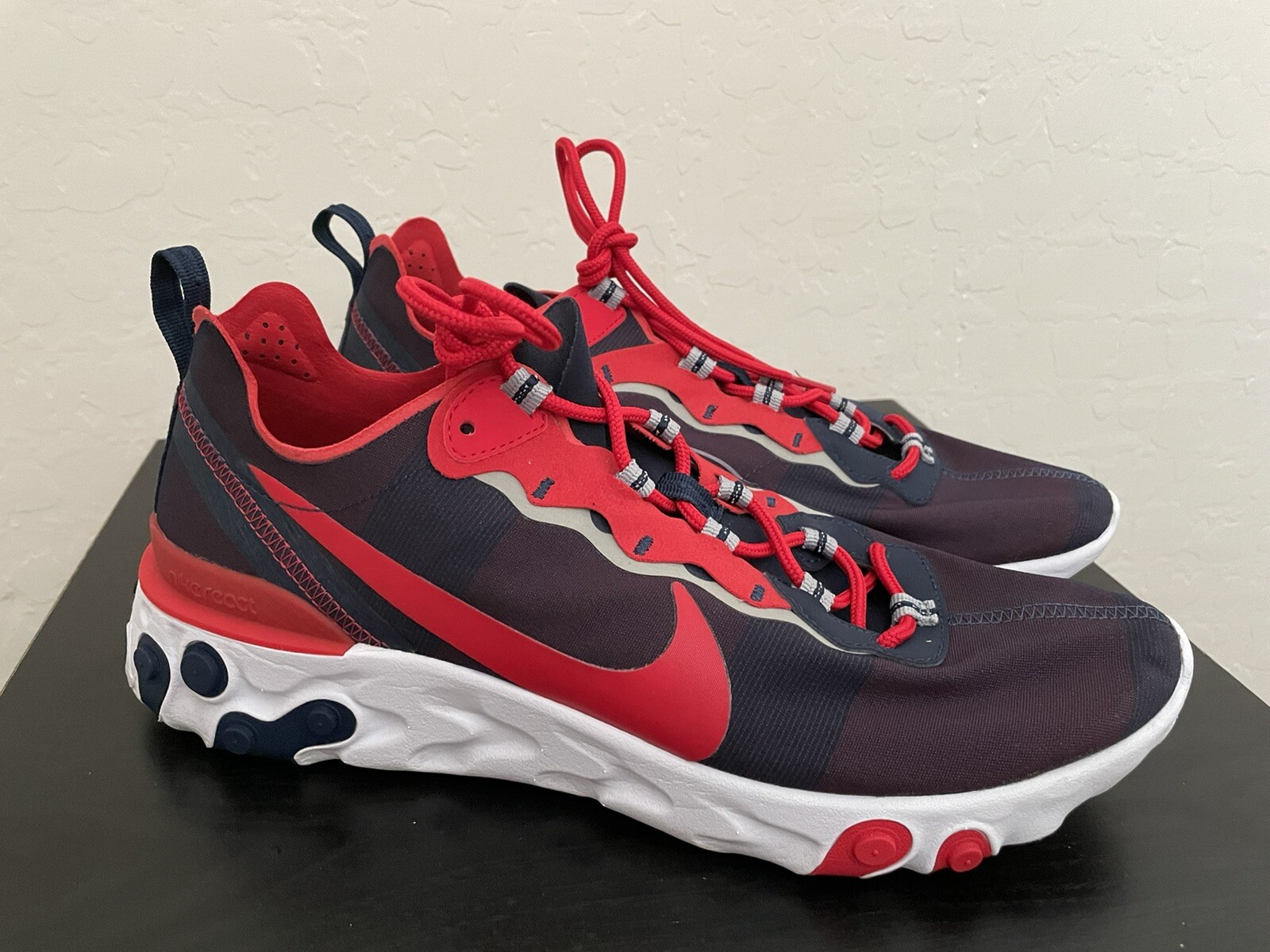 nike react element 55 x size