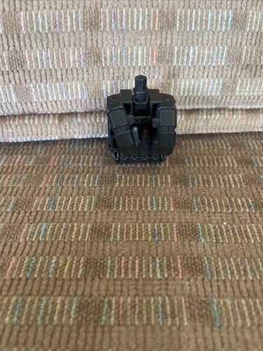 Transformers: Generations Power of the Primes Deluxe Class Dinobot Swoop - Picture 15 of 16