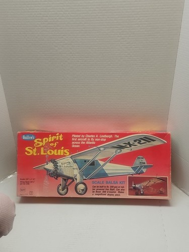 Guillow's Charles Lindergh Spirit of St. Louis Balsa Flugzeug Kit # 807 versiegelt