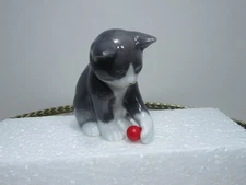 Royal Copenhagen Bing and Grondahl 1994 Cat with Ball Figurine