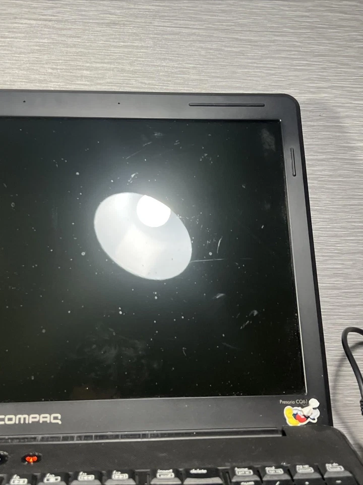 Portátil Compaq Presario CQ61-420US 15,6" Wi-Fi Windows 7 COMO ESTÁ LEÍDO Foto 3 de 4