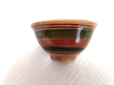 SMALL ANTIQUE MULTI-COLOR SLIP GLAZED REDWARE STRIPED MIXING BOWL 1-7/8"