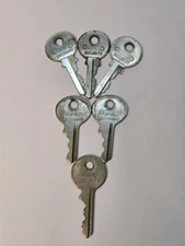 Guard Security Padlock Key Vintage 2 Matching Sets 1 Single Brooklyn NY Lot Of 6