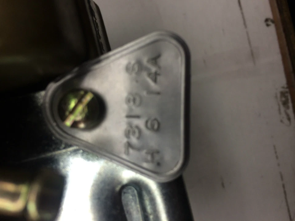 Carburador Carter 7318 nuevo AMC 258" A/T California 1978 Foto 2 de 3