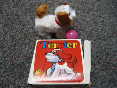 Vintage MTU Mechanical Wind-Up Terrier Dog w/ Ball Tail Wags In Box Korea