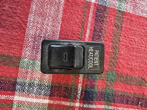 Eaton Patient Heat/Cool On/Off Switch 8951K1678 *FREE SHIPPING*