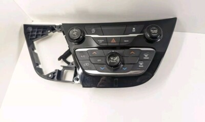Chrysler Pacifica AC Heater Temperature Control Module Unit 68238881AE