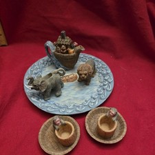 Vintage 10 Piece Miniature Noah  s Ark Resin Tea Set 5  