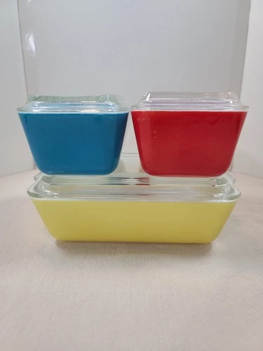 Vintage Pyrex Primary Color Refrigerator Set 4 Bowls/4 Lids