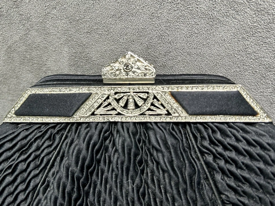 Bolso de Noche Judith Lieber Negro Vintage, Estado A+ Foto 4 de 4