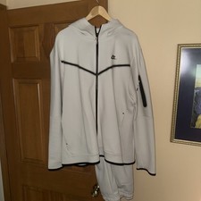 Nike Tech Full Sweatsuit Beige Size XL Basketball, Lounge Wear.