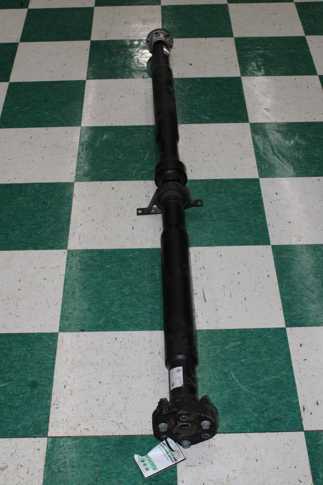 14-20 GHIBLI 3.0L Twin Turbo RWD OEM Two Piece Rear Drive Shaft Assembly Factory