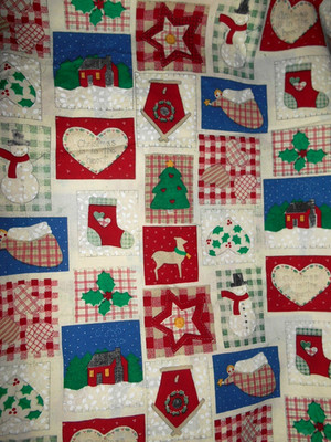 Fabric Traditions Vintage Christmas Holiday Cotton Primitive PATCHWORK 100 x 42''