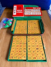 Rear Bakelite Green Glow Mahjong Complete Set of Tiles with Instructions