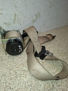 BMW 5 F10 F11 2011 Vorne links Sicherheitsgurt vorne 610126300B VAQ801