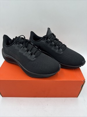 Nike Air Zoom Pegasus 37 Mens 12 Triple Black Running Shoes BQ9646-005 Sneakers