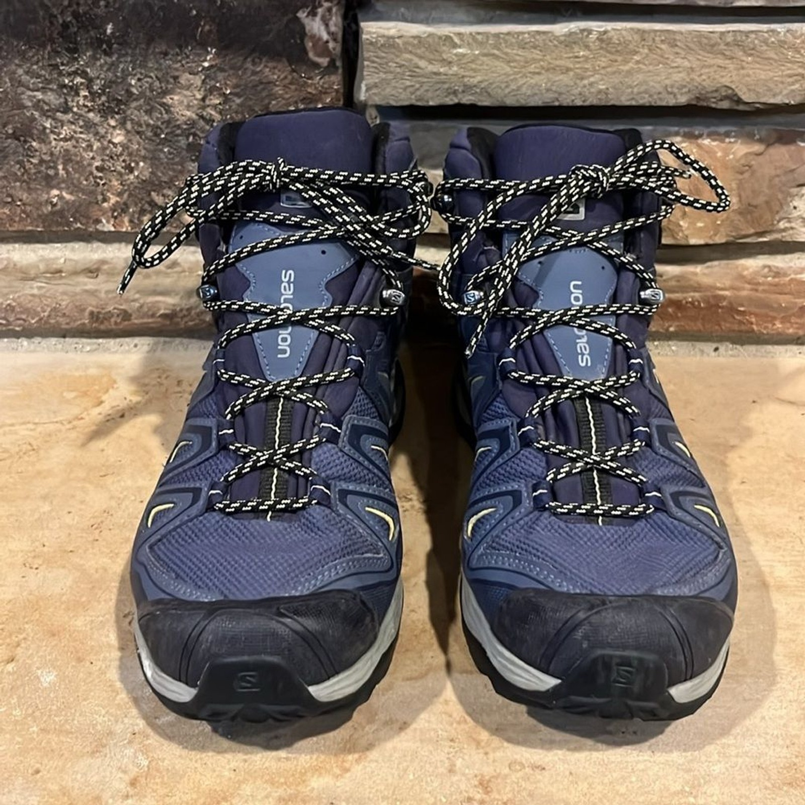 Stivali da trekking alti Salomon X ultra larghi Gore Tex blu e giallo