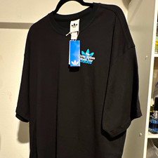 adidas Originals Men s Black Short Sleeve Crew Neck Graphic Logo Tee Size L