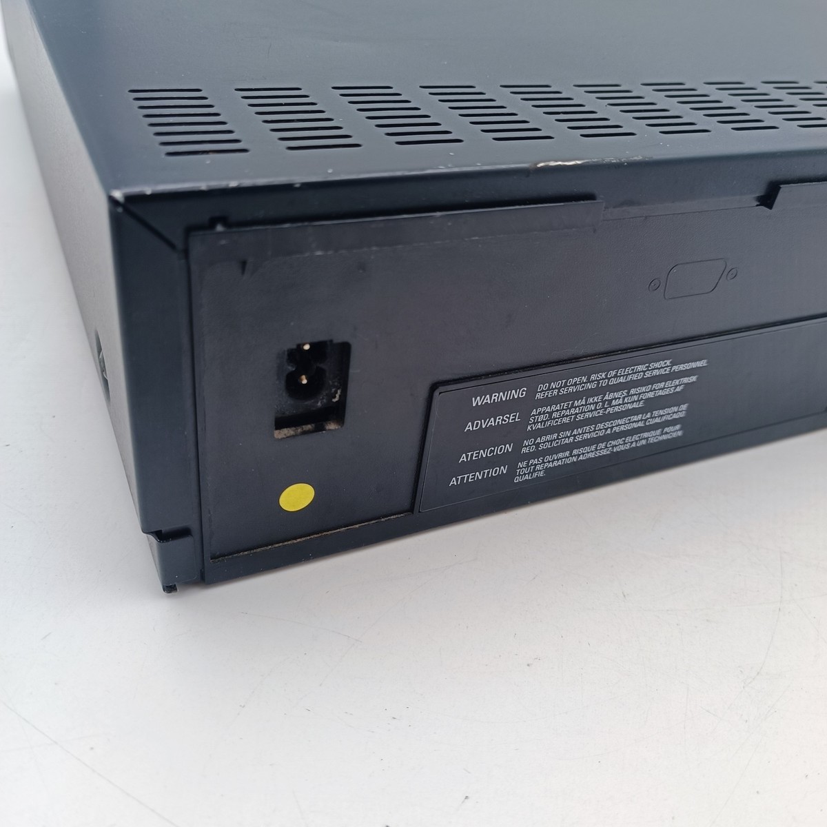 Magnétoscope Bang & Olufsen V 6000 VHS PAL - Pour Pièces Détachées