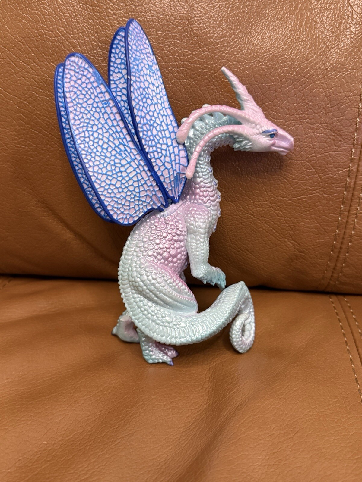Picture 4 of 8