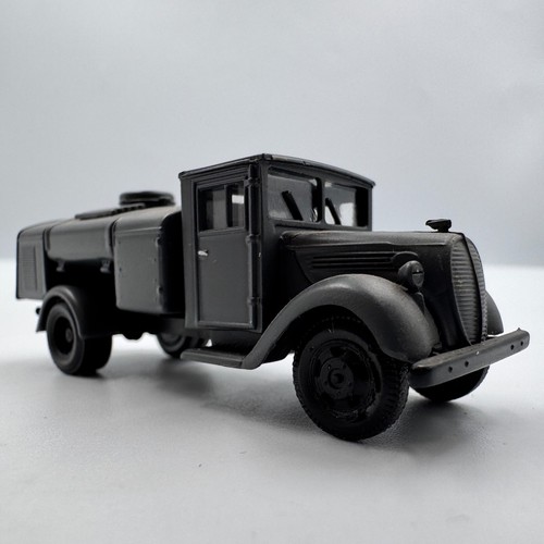 Ford Fuel Tanker (Wehrmacht) scale 1/87 (H0) - Picture 4 of 6