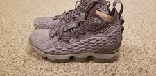 Nike Lebron 15 XV City Series size 10.5 Wolf Grey Gold 897648-005