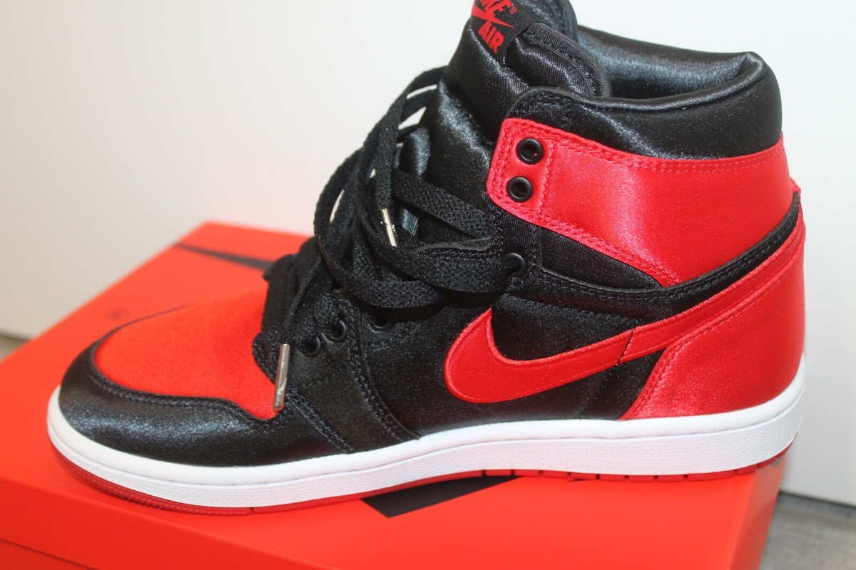 Nike Wmns Air Jordan 1 Retro Hi Og Shoe Black Red Size 39 40