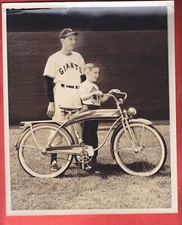 1951   ROLLFAST ROADMASTER   TYPE 1     8 X 10       LARRY JANSEN    GIANTS