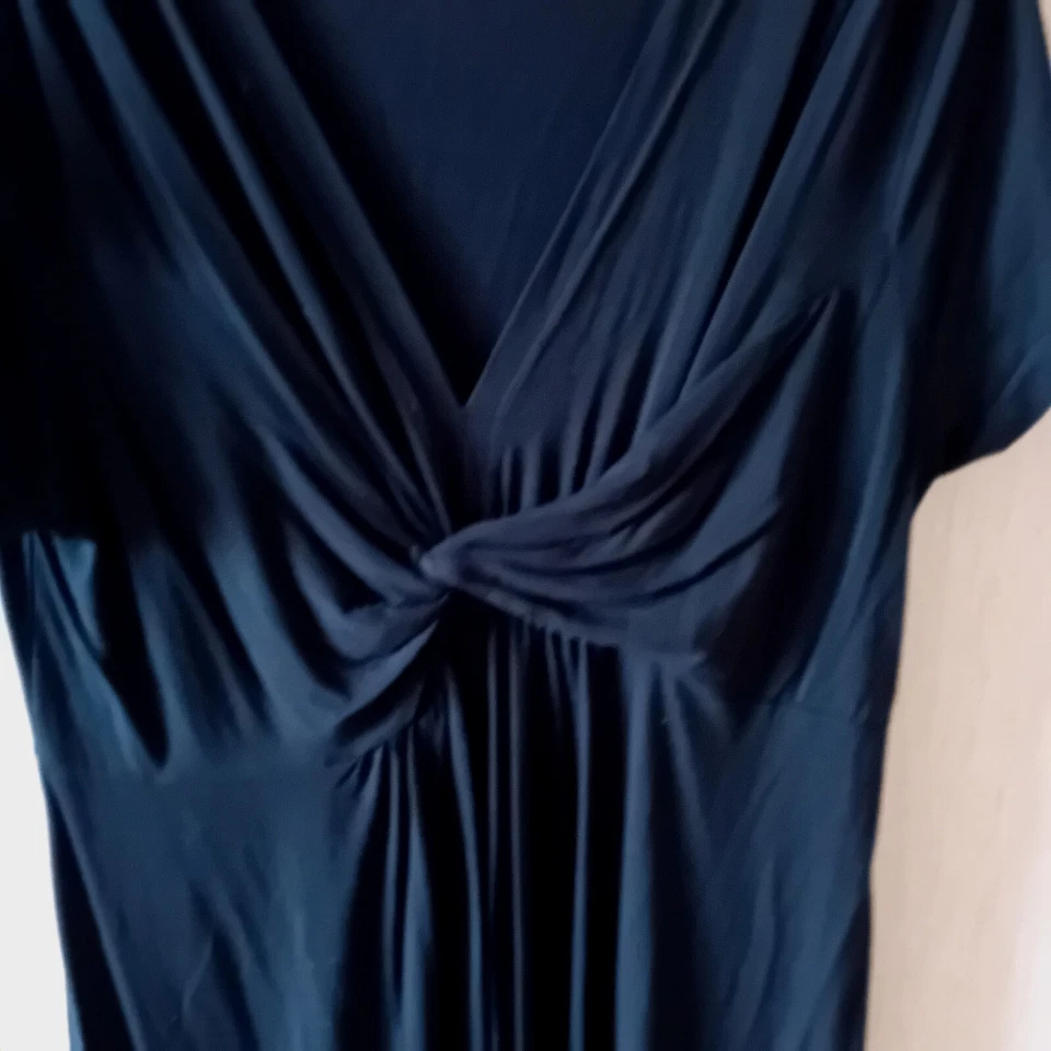 Robe Noire Drapée Cache Coeur M&S  Mode T42/44 - Photo 2/4