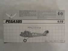 Pegasus 1/72 Scale Pfalz D.IIIa - #1022 Model Kit 