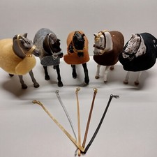 🐣🐰OSTERANGEBOT🐰🐣5Halfter+5Führleinen+5Decken🐴Pferde🐴Zubehör für Schleich🐴