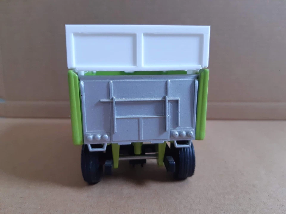 X2 Britains Grain Sides For Claas + Massey Ferguson Trailers 1/32 Scratch Built - Image 4 of 4