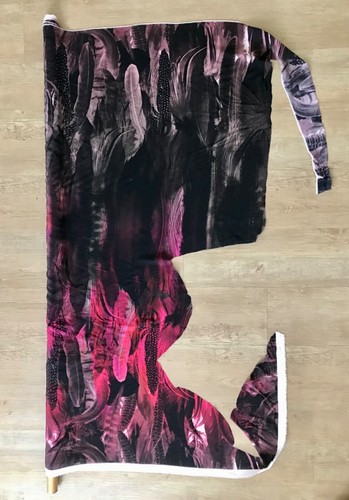 SILK Dressmaking FABRIC Crepe de Chine RED & BLACK 136cm X 2.3 metres by SERICIN - Picture 10 of 13